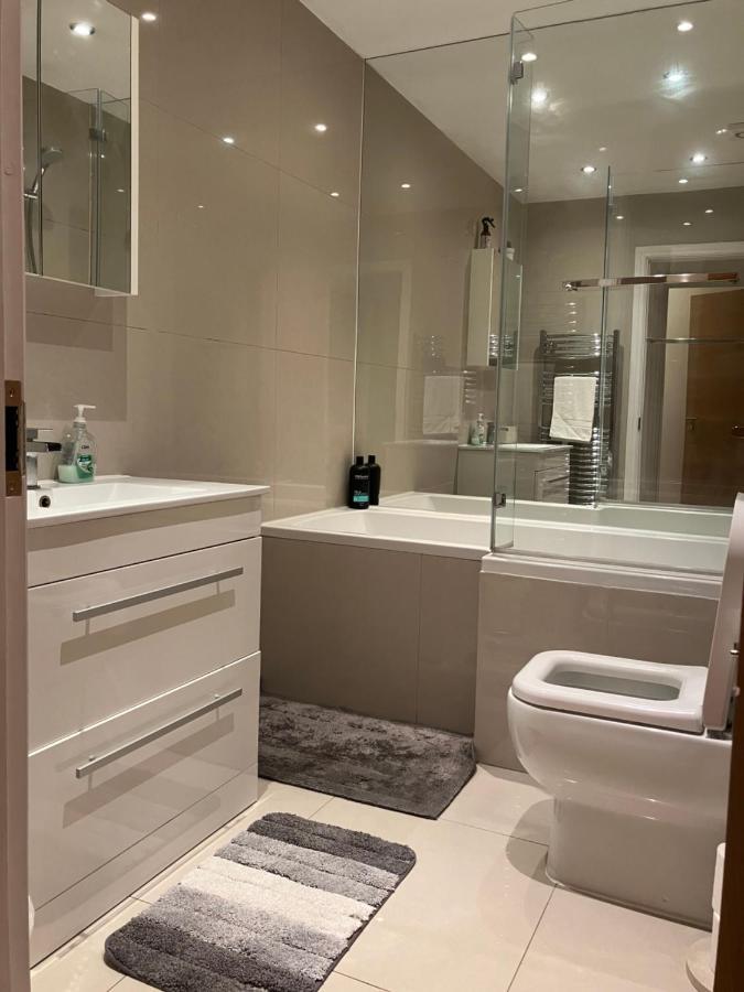 Luxury 3-Bedroom Townhouse In Hackney London Bagian luar foto